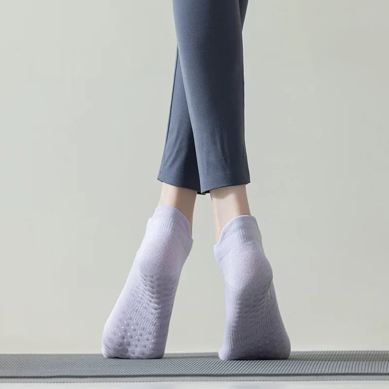 Mesh Breathable Yoga Socks Women Cotton Low Cut Short Gym Fitness Dance Sports Socks Professional Non-Slip Floor Pilates Socks